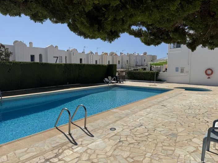 Image No.6-3 Bed Townhouse for sale
