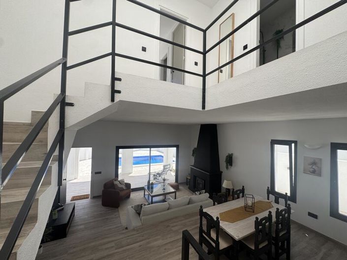 Image No.30-3 Bed Villa for sale