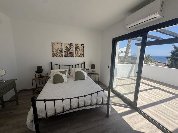 Image No.35-3 Bed Villa for sale