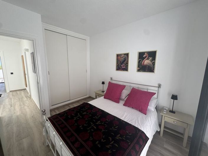 Image No.46-3 Bed Villa for sale