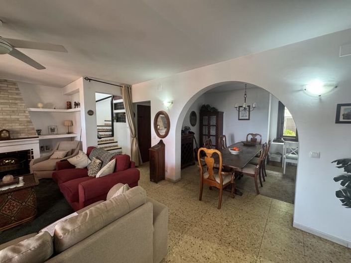 Image No.21-3 Bed Villa for sale