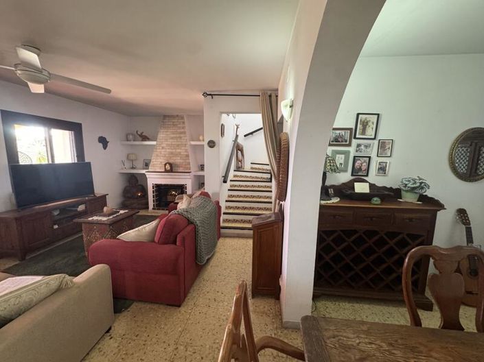 Image No.25-3 Bed Villa for sale