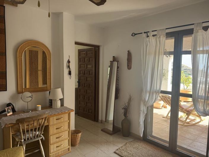 Image No.33-3 Bed Villa for sale