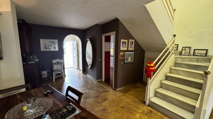 Image No.17-3 Bed Townhouse for sale