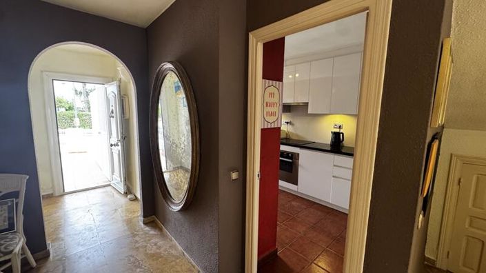 Image No.18-3 Bed Townhouse for sale