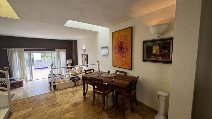 Image No.23-3 Bed Townhouse for sale