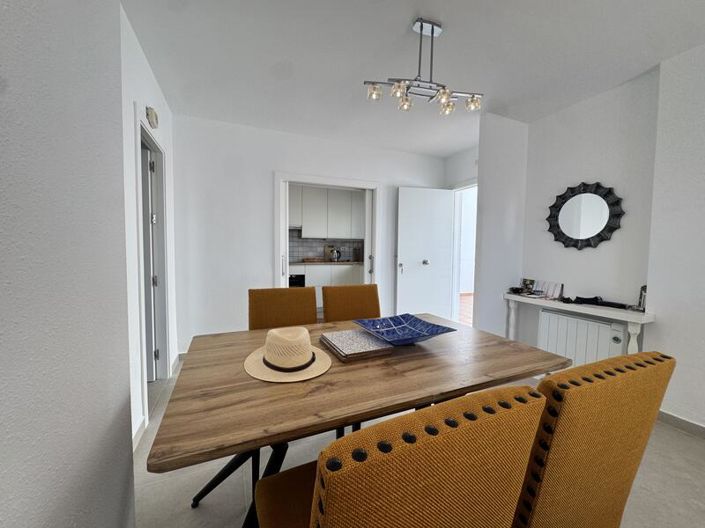 Image No.28-2 Bed Apartment for sale