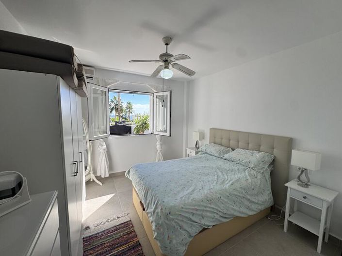 Image No.30-2 Bed Apartment for sale