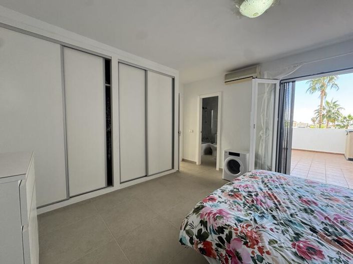 Image No.37-2 Bed Apartment for sale