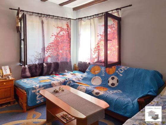 Image No.13-3 Bed House for sale