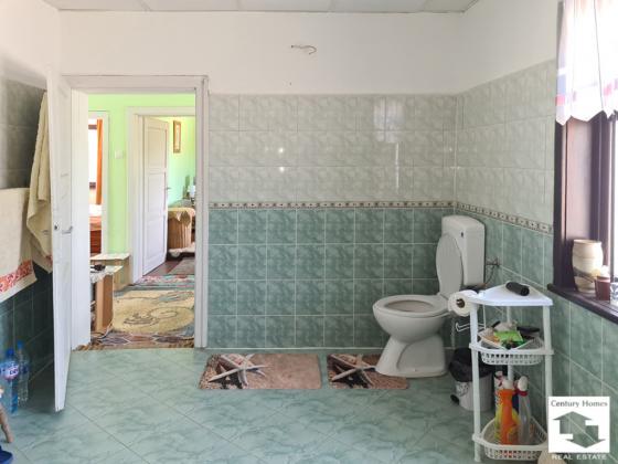 Image No.15-3 Bed House for sale