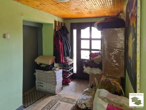 Image No.17-3 Bed House for sale