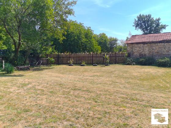 Image No.19-3 Bed House for sale