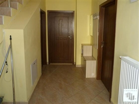 Image No.5-Maison de 5 chambres à vendre à Tryavna