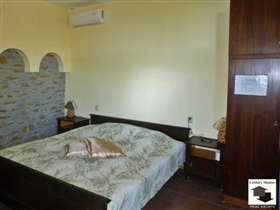Image No.8-Maison de 9 chambres à vendre à Dryanovo