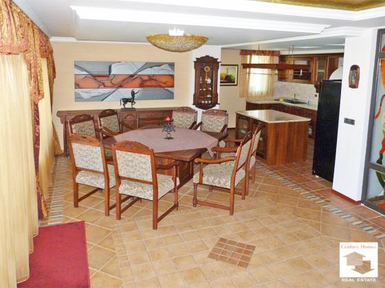 Image No.11-Maison de 5 chambres à vendre à Elena