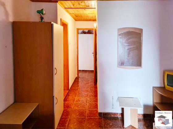 Image No.10-6 Bed House for sale