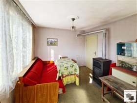 Image No.3-Maison de 2 chambres à vendre à Tryavna