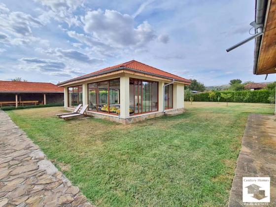 Image No.42-4 Bed House for sale