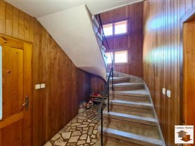 Image No.9-Maison de 4 chambres à vendre à Veliko Tarnovo
