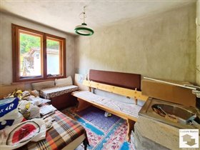 Image No.12-Maison de 4 chambres à vendre à Veliko Tarnovo