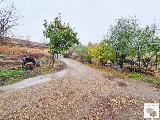 Image No.12-2 Bed House for sale