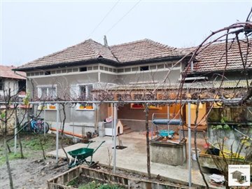large1679414489