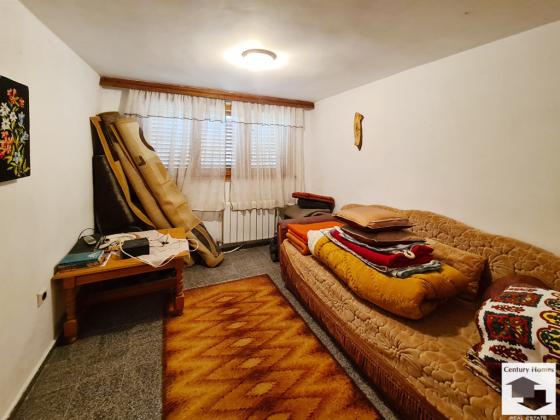 Image No.16-3 Bed House for sale