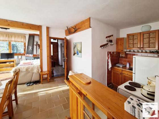 Image No.6-3 Bed House for sale