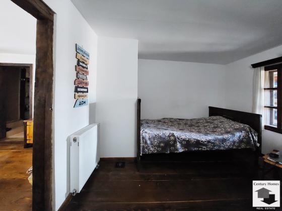 Image No.16-13 Bed House for sale