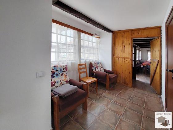 Image No.33-13 Bed House for sale