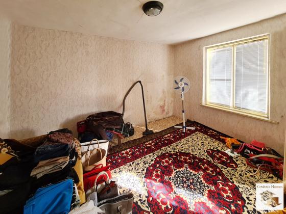 Image No.12-Maison de 4 chambres à vendre à Polski Trambesh