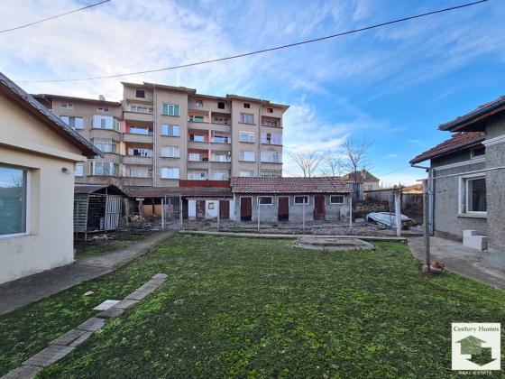 Image No.23-Maison de 4 chambres à vendre à Polski Trambesh