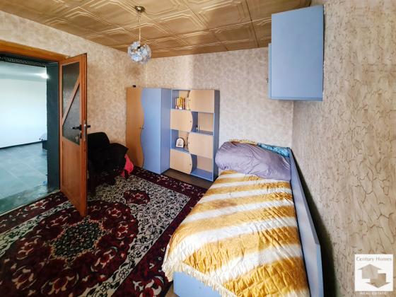 Image No.8-Maison de 4 chambres à vendre à Polski Trambesh