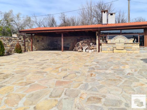 Image No.18-3 Bed House for sale