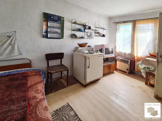 Image No.17-3 Bed House for sale