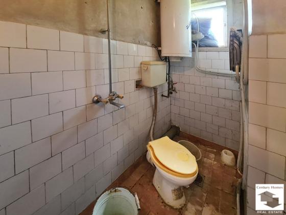 Image No.19-3 Bed House for sale