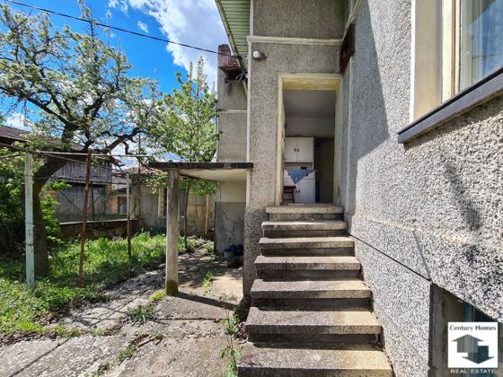 Image No.22-3 Bed House for sale