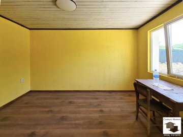 large1719316118