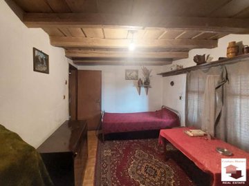 large1720424905