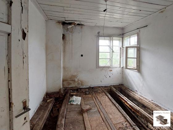 Image No.9-3 Bed House for sale