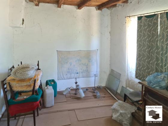 Image No.17-8 Bed House for sale