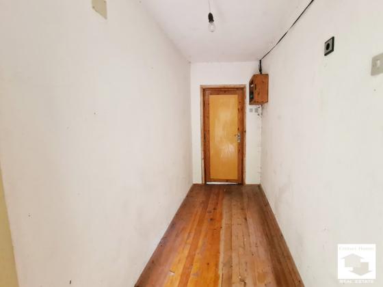 Image No.21-2 Bed House for sale