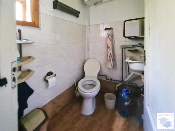 Image No.11-3 Bed House for sale