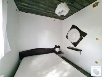 large1723464683