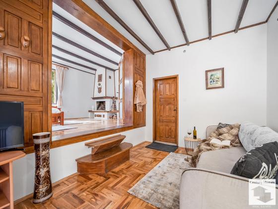 Image No.13-7 Bed House for sale