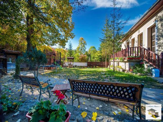 Image No.21-7 Bed House for sale