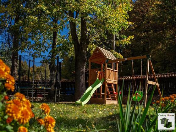 Image No.25-7 Bed House for sale