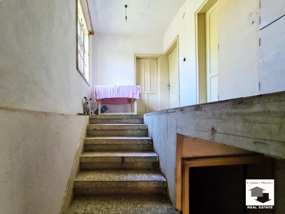 Image No.11-2 Bed House for sale