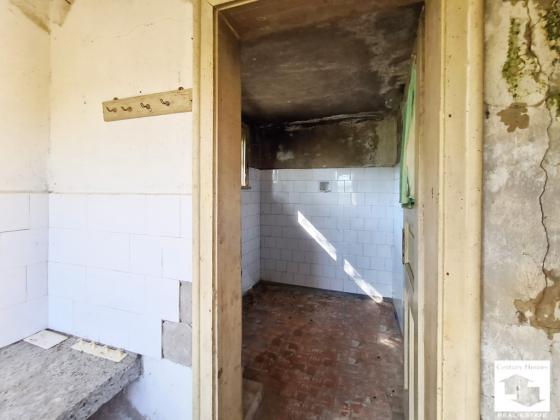 Image No.14-2 Bed House for sale